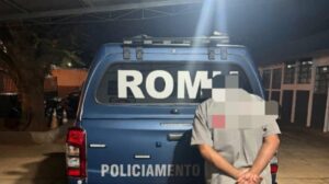 Homem com mandado de prisão por furto é detido em Maringá