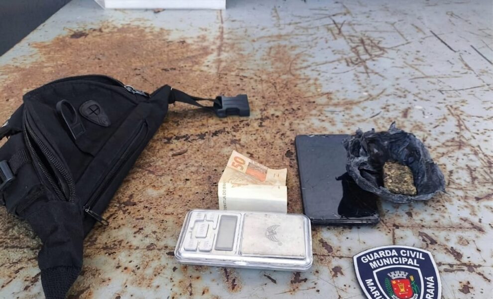 Homem é preso suspeito de tráfico de drogas na Avenida Colombo