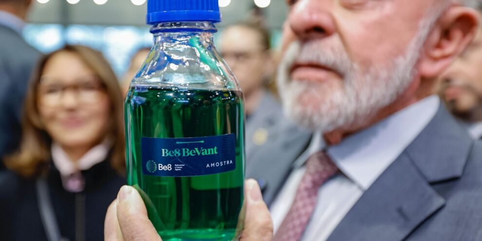Lula afirma que Brasil está mostrando que o biocombustível é uma opção