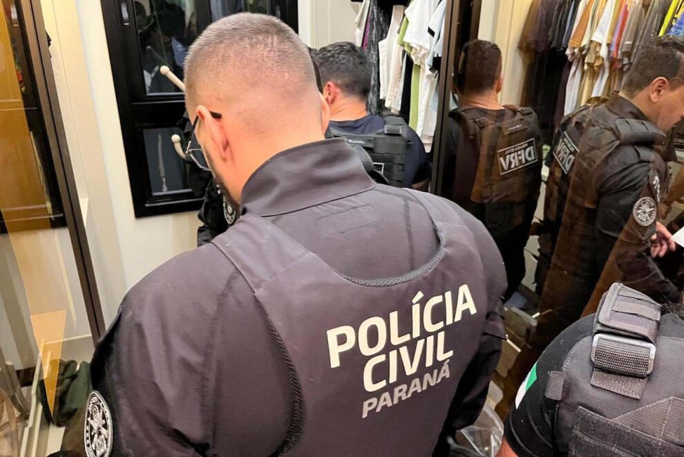 Megaoperação policial cumpre mandados em Maringá, Sarandi e mais 25 cidades; grupo movimentou R$ 2 bilhões com jogos de azar