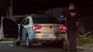 Motorista de aplicativo que estava com os três filhos dentro de carro é executado a tiros