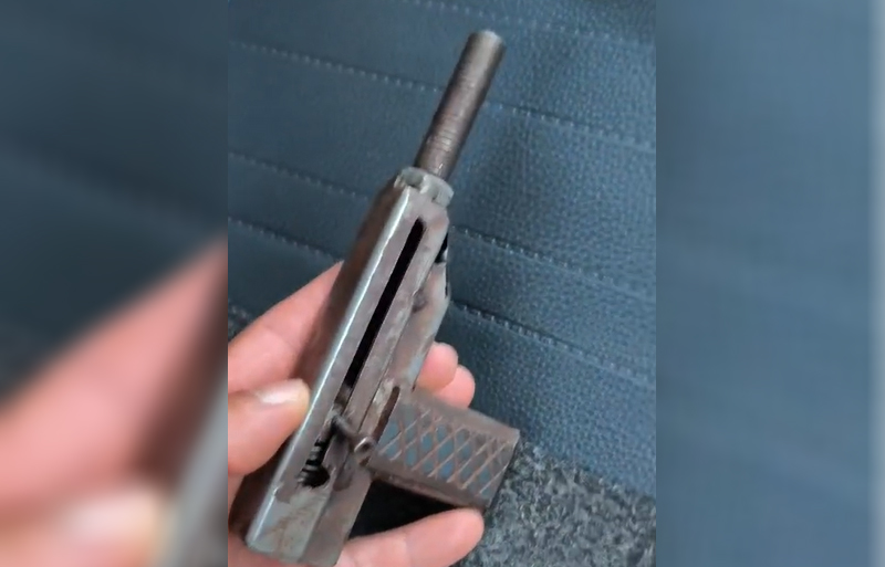 Polícia apreende arma de fabricação caseira durante abordagem a suspeitos, em Paiçandu