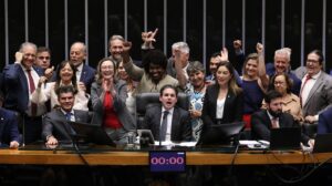 Câmara aprova prisão para aumento abusivo no preço dos combustíveis