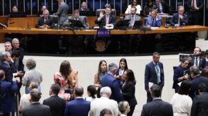 Congresso derruba quatro vetos da Presidência da República à LDO 2026