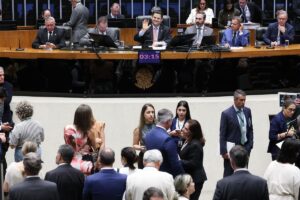 Congresso derruba quatro vetos da Presidência da República à LDO 2026