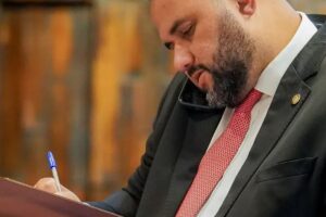 Deputado estadual Thiago Rangel é preso no Rio de Janeiro