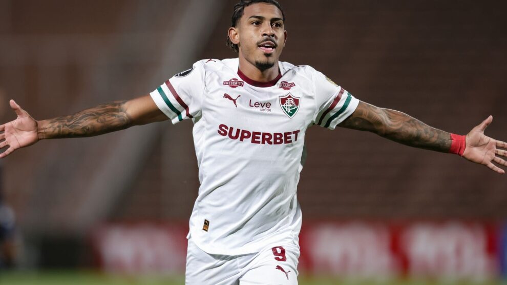 Fluminense arranca empate na Argentina e continua vivo na Libertadores