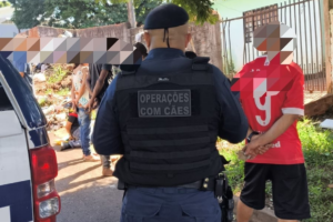 Foragido da Justiça é preso durante patrulhamento no Parque Hortência, em Maringá