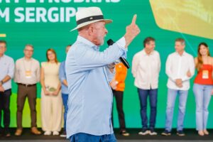 Lula diz que vai indicar Jorge Messias novamente para vaga no STF