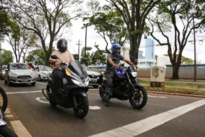 Mais de 30 mil motos não pagam IPVA em Maringá; número de veículos cresceu 20% no Paraná em um ano