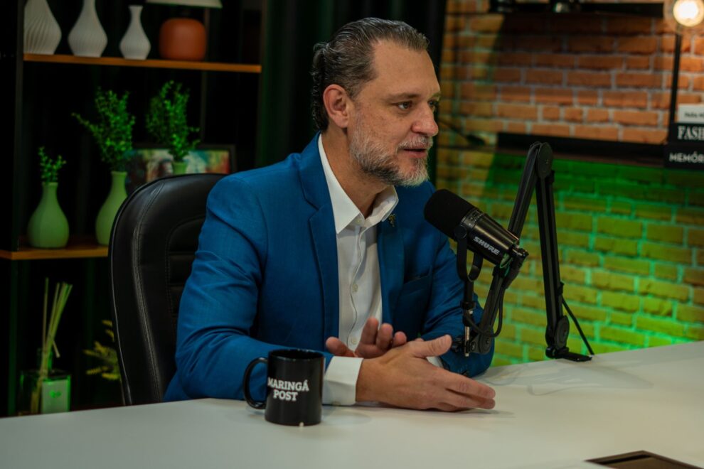 Os bastidores da gestão e a excelência da UEM são temas do Ponto a Ponto com o reitor Leandro Vanalli