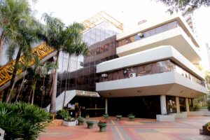Servidor perde a visão após ser agredido por adolescente dentro de abrigo, em Maringá