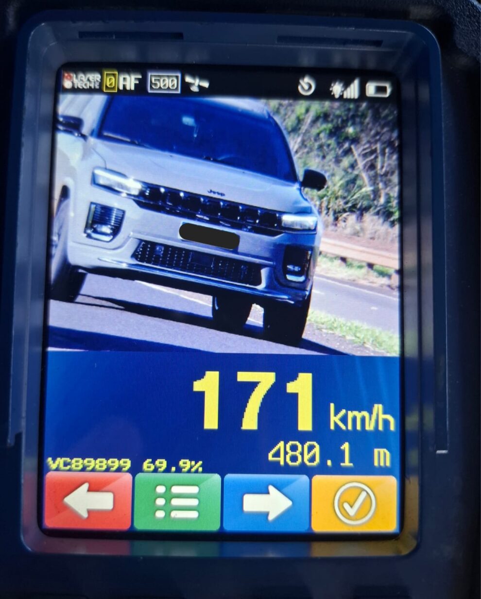 Veículo é flagrado a 171 km/h na PR-323 KM 158 em Paiçandu