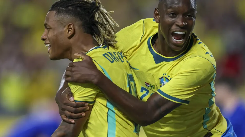 Venda geral de ingressos de jogo de despedida da seleção começa quinta