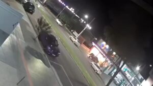 Câmera flagra acidente que matou jovem motociclista em Maringá; Veja o vídeo