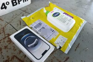 Cliente recebe creme corporal no lugar de iPhone, dá surra em suspeitos e caso termina na delegacia em Maringá