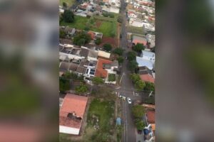 Com uso de helicóptero, Polícia Militar prende quadrilha com carro furtado em Maringá