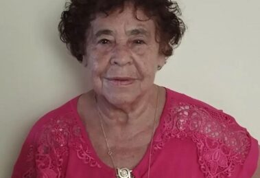 Familiares procuram idosa que desapareceu nesta segunda-feira (15)