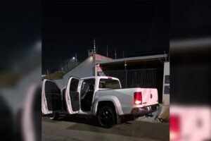 Influenciadora grava desespero após ataque a tiros que matou companheiro no PR