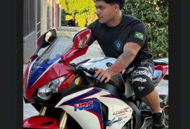 Jovem que morreu em acidente em Maringá queria vender a moto para comprar casa