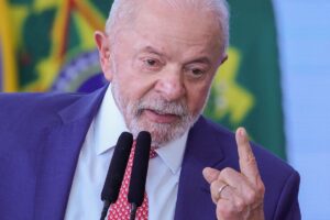 Lula se reúne com Durigan para tratar de decisão dos EUA sobre facções