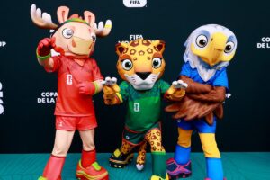 Mascotes do Mundial incluem a águia-careca, animal salvo de extinção