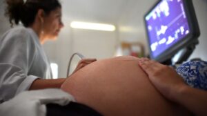 Mortalidade materna é 31% menor entre beneficiárias do Bolsa Família