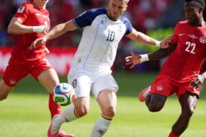 No segundo dia de Copa, EUA vence e Canadá empata