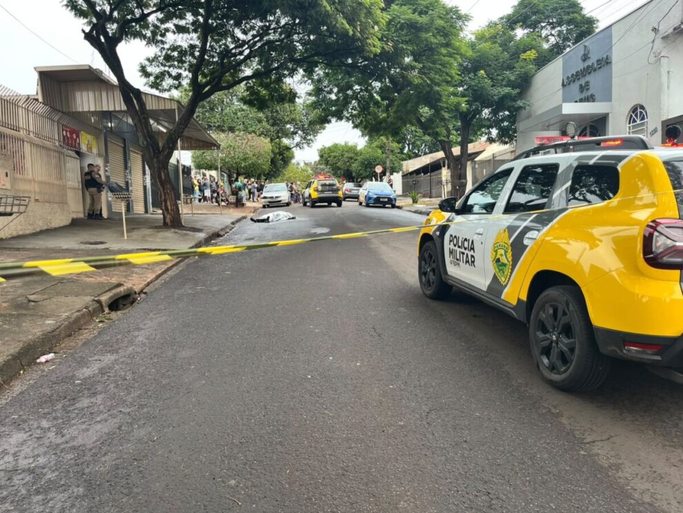 Polícia Civil divulga foto de suspeito matar homem a facadas em bar de Maringá