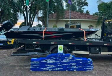 Quase 300 kg de maconha são apreendidos no Rio Paraná