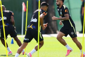 Seleção brasileira se reapresenta e faz 1º treino para encarar Haiti