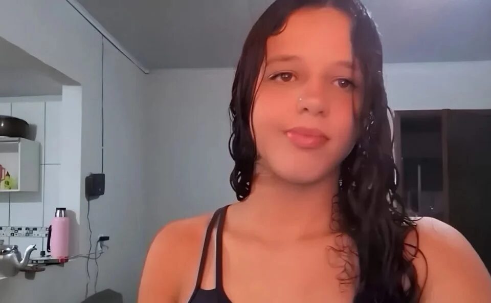 Suspeito nega abuso, mas polícia investiga por que adolescente morta a tijoladas foi encontrada seminua