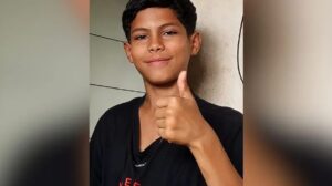 Adolescente de 14 anos morre após sofrer possível espancamento cometido por três pessoas