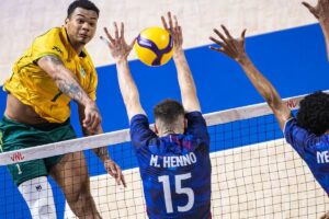 Brasil bate bicampeã olímpica França na Liga das Nações de vôlei