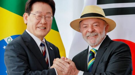 Carne, Alcântara e Mercosul: Brasil e Coreia do Sul firmam acordos