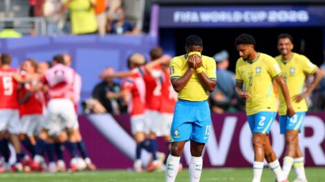 Com críticas, adeus do Brasil à Copa estampa jornais mundo afora