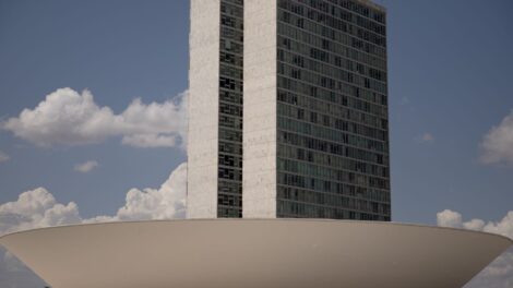 Congresso prorroga duas medidas provisórias por mais 60 dias