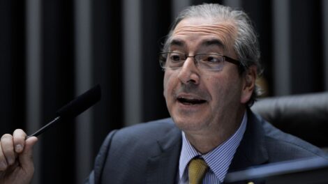 Dino determina bloqueio de R$ 6,1 milhões do ex-deputado Eduardo Cunha