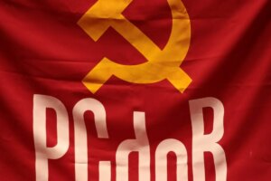 Em convenção, PCdoB formaliza apoio à chapa formada por Lula e Alckmin