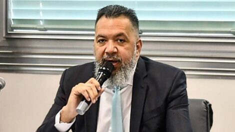 Ex-prefeito de Belford Roxo preso com arma de guerra é solto pelo STF