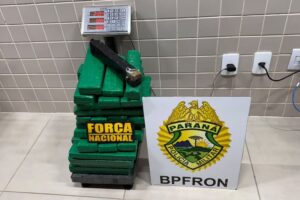 Operação apreende 29 kg de maconha em ônibus na Ponte Ayrton Senna, em Guaíra