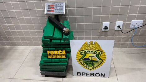 Operação apreende 29 kg de maconha em ônibus na Ponte Ayrton Senna, em Guaíra