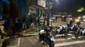 Operação da PM apreende drogas e retira 25 veículos de circulação em Sarandi, Mandaguaçu e Paiçandu