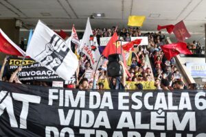 PEC da escala 6x1 começa a ser discutida no Senado, após 35 dias