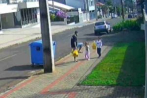 Pai que agrediu filha de 3 anos com chute é investigado pela Polícia Civil no Paraná