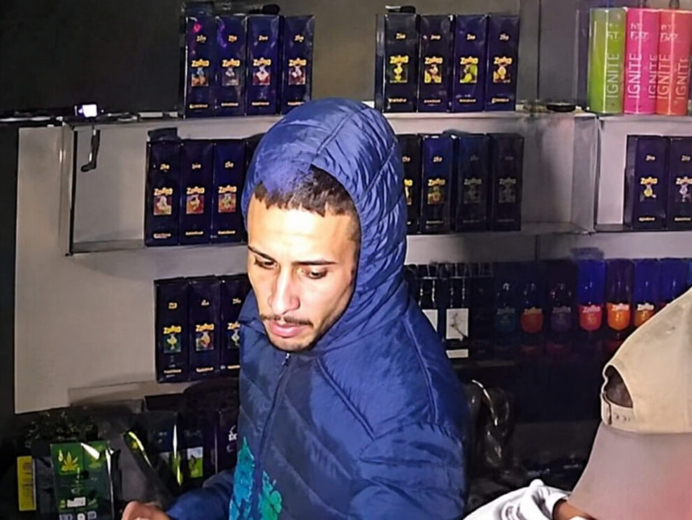 Polícia Civil divulga foto do suspeito de cometer o crime em tabacaria de Sarandi