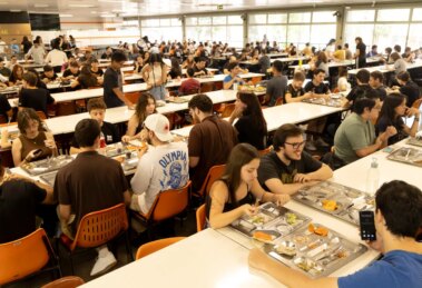 UEM aprova redução no valor das refeições do Restaurante Universitário
