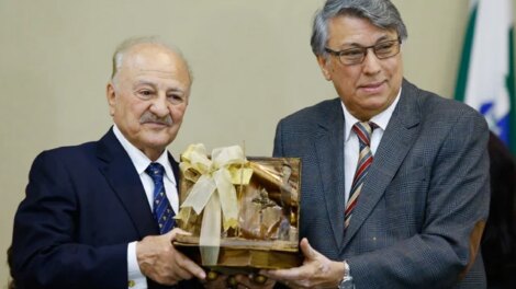 Amaury Meller, fundador do Colégio Paraná, morre aos 90 anos