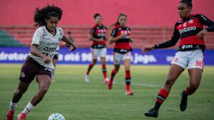 Brasileirão Feminino: Flamengo vence Ferroviára nas quartas por 1 a 0