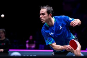 Calderano supera anfitrião na estreia do Europe Smash na Suécia